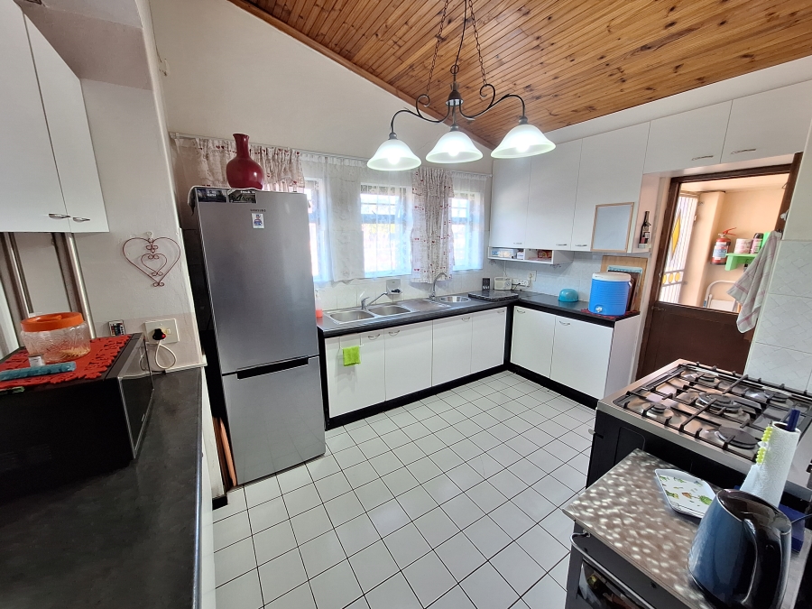 3 Bedroom Property for Sale in Kabeljauws Eastern Cape